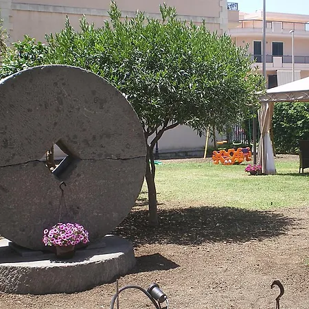 Sea Garden - Sicily In * Pozzallo